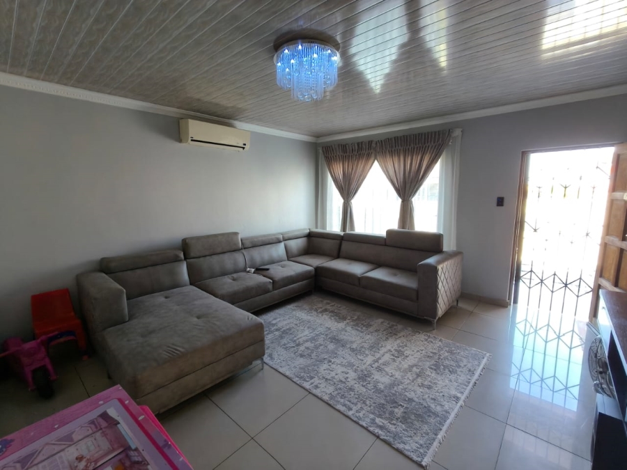 3 Bedroom Property for Sale in Waterval East North West